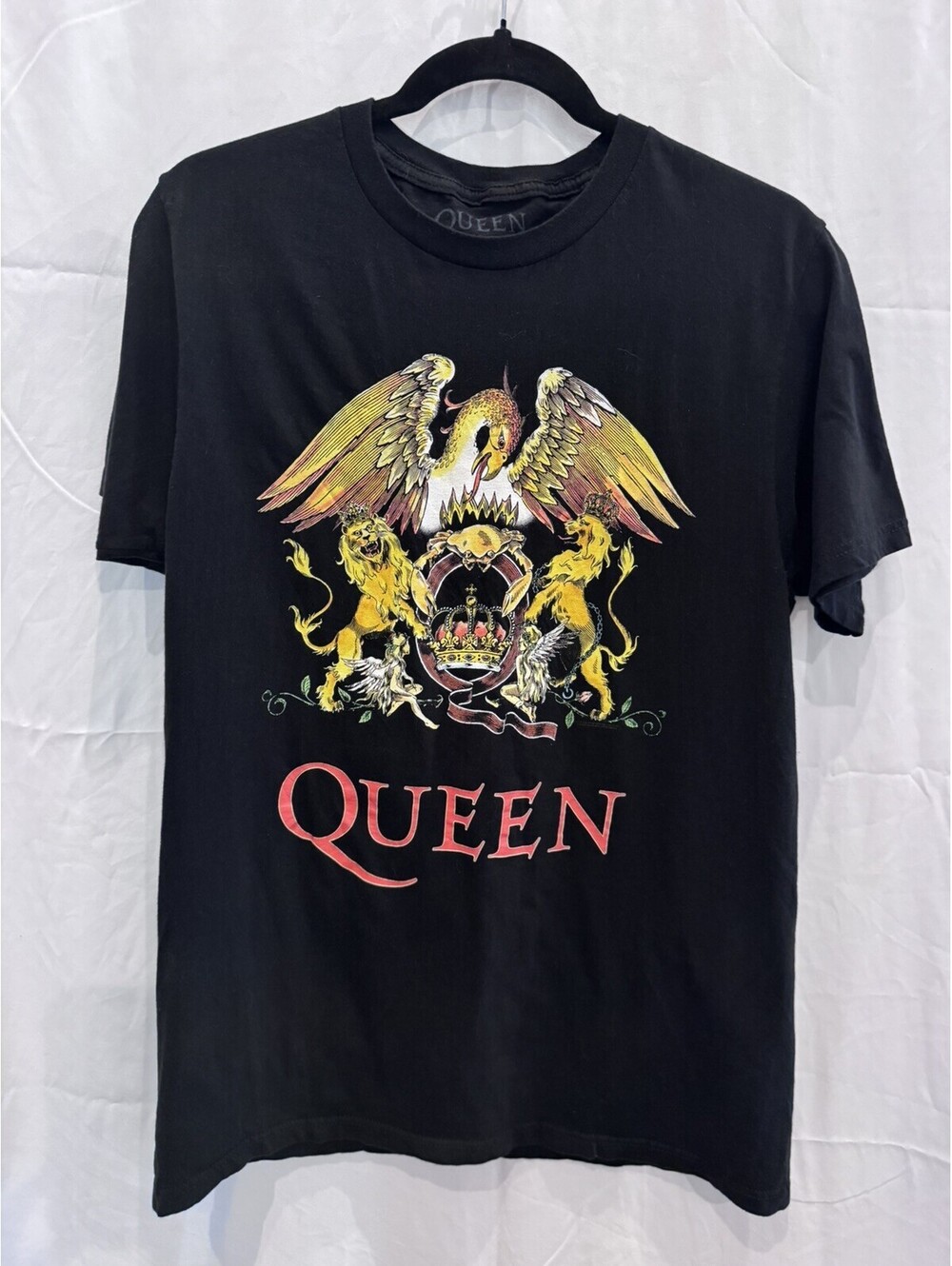 Official "Queen" Merchandise black band tee